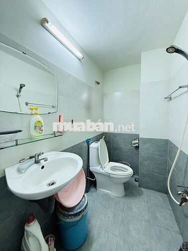 BÁN NHÀ HXH LẠC LONG QUÂN P.10 TÂN BÌNH GẦN CHỢ TB 59m² 4 TẦNG 7,99T