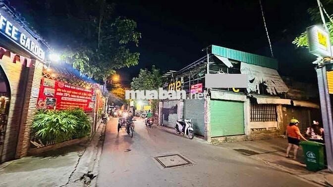 BÁN NHÀ MẶT TIỀN KINH DOANH NGANG LỚN 11x11m SHR GẦN LÊ VĂN QUỚI