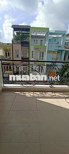 Hạ giá bán lỗ căn nhà 1T1L  hẻm xe hơi 6m, Bình Hưng 69m2 / 2ty2 (TL)