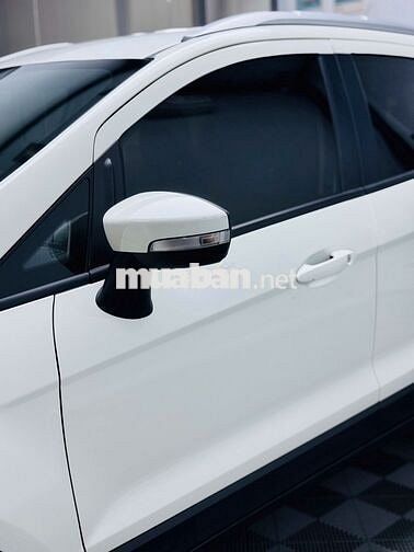 Ford EcoSport 2020 Titanium 1.5L AT - 18500 km