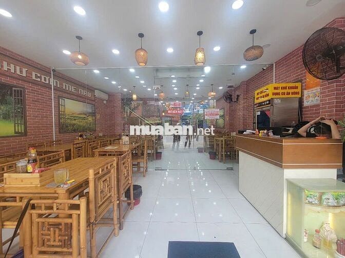 Mặt tiền Cách Mạng Tháng 8, Q. Tân Bình – DT 7x24m  Trệt Lầu Giá 55 tr