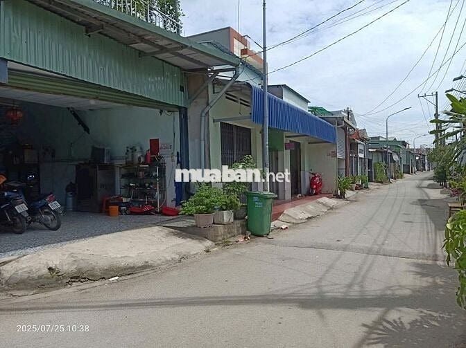 Nhà 1 lầu 1 trệt 1 tum mặt tiền Bình Chuẩn 19