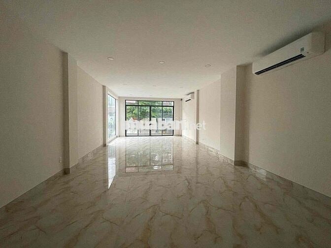 Cho thuê nhà mặt tiền Cao Thắng Q3, giá chỉ 30tr
