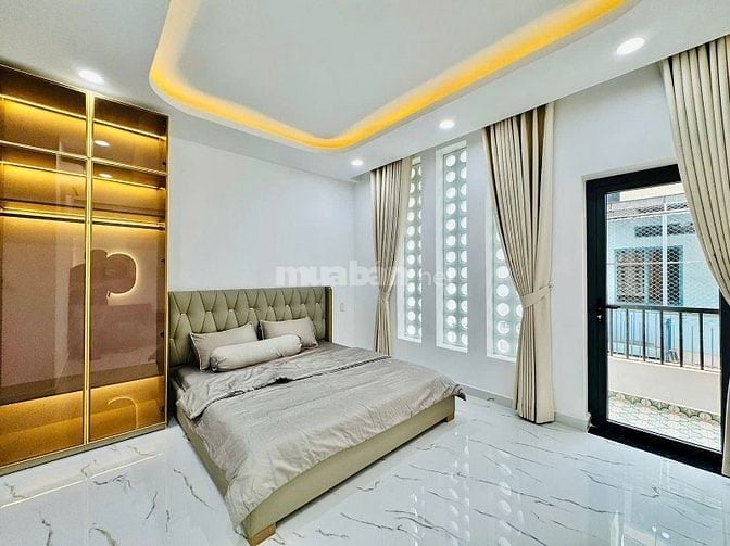 Nhà đẹp như biệt thự ngay Trần Xuân Soạn - Q7, 2tỷ8, 72m2 cho thuê tốt