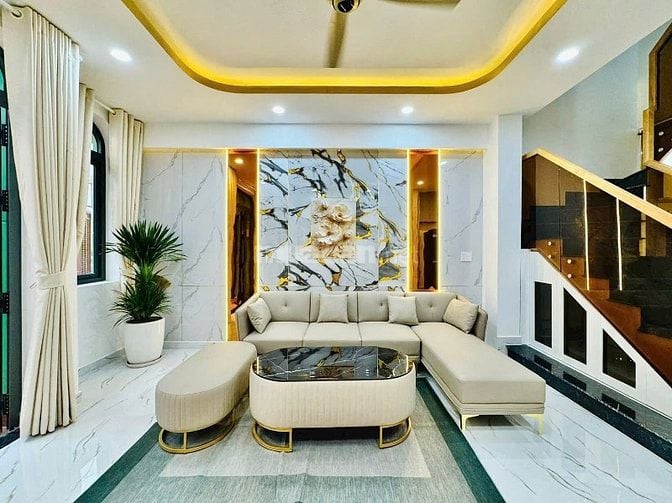Nhà đẹp như biệt thự ngay Trần Xuân Soạn - Q7, 2tỷ8, 72m2 cho thuê tốt