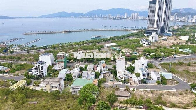 Cần bán 2 lô đất liền kề cách biển 200m , phường Bắc Nha Trang giá tốt