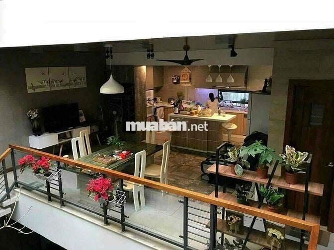 Cho thuê nhà mặt tiền Cao Thắng Q3, giá chỉ 30tr