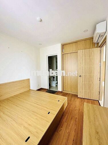Cho thuê căn góc 3pn đẹp có sẵn máy lạnh máy giặt 9tr