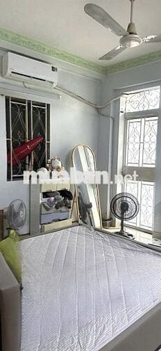 Cho Thuê Nhà Đường Trần Hưng Đạo, Quận 5 ( KD Tự Do - Ngang 8m )