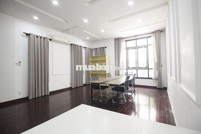 Giá 5$/m2 Cho 252m2 - Có sẵn 7P làm việc - Ngay Nguyễn Văn Trỗi Q. PN