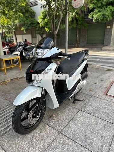 sh 125i nhập Ý sm104 2011 trắng sporty zin nguyên