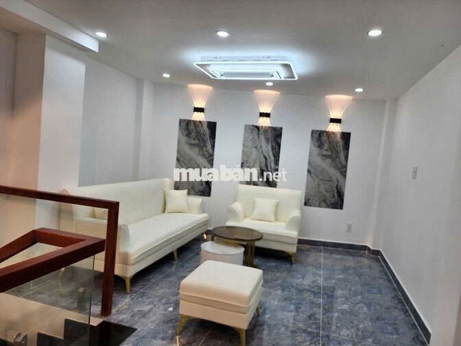 Bán nhà phố sân vườn,hẻm xe tải,5 tầng,thiết kế đẹp,tinh tế sang trọng