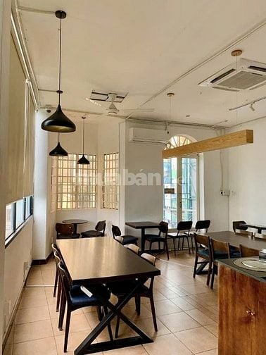 Sang quán cà phê 24h ngay trường Đại Học công nghiệp, Gò vấp