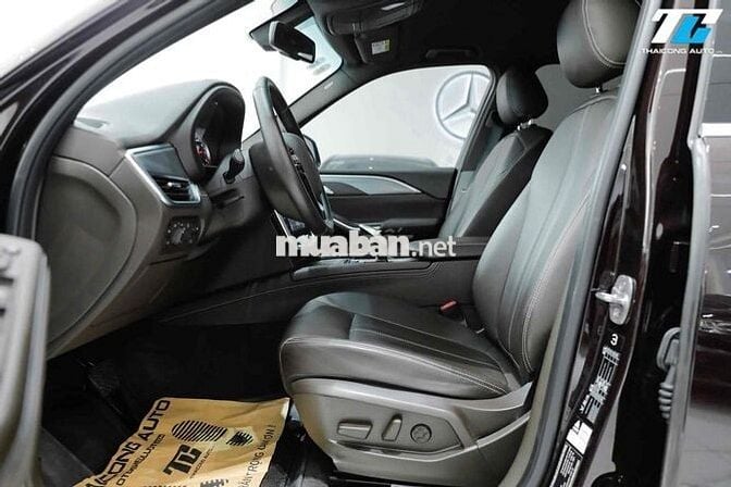 VinFast Lux SA2.0 sx2021 Premium 2.0 AT - 45000 km