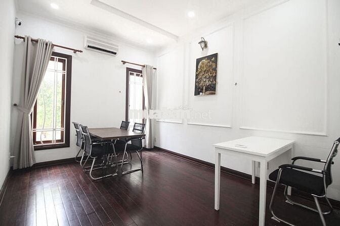Giá 5$/m2 Cho 252m2 - Có sẵn 7P làm việc - Ngay Nguyễn Văn Trỗi Q. PN