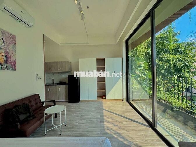 Căn studio ban công ngay sau Lotte Mart, gần đh tdt, ntt, RMIT
