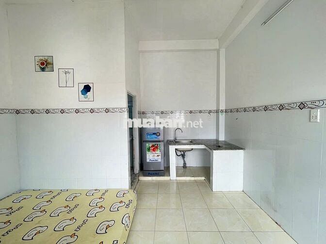 GIÁ GIẢM SỐC CHO SINH VIÊN !!! STUDIO BAN CÔNG CỬA SỔ TRỜI