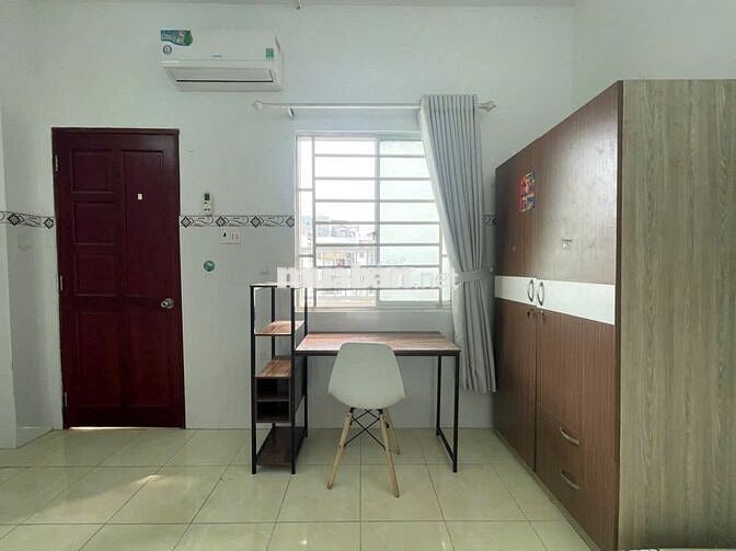 GIÁ GIẢM SỐC CHO SINH VIÊN !!! STUDIO BAN CÔNG CỬA SỔ TRỜI