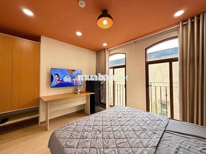 Cho Thuê CHDV Ngay Phan Xích Long_Cạnh Trườn Sa_Máy Giặt Riêng_Balcony