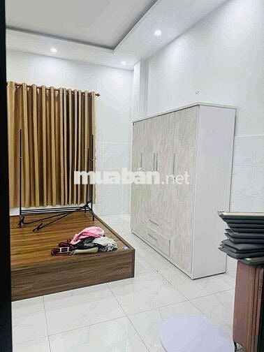 NHÀ 3 TẦNG MẶT TIỀN ĐƯỜNG NGUYỄN PHƯỚC NGUYÊN zá bằng nhà kiệt