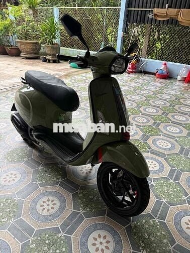 cần bán vesspa 2025