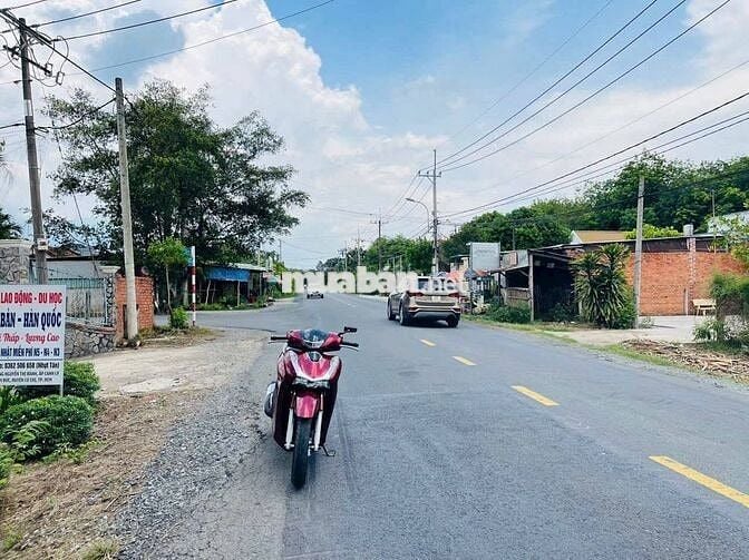 NGAY CHỢ TÂN PHÚ TRUNG BÁN GẤP LÔ ĐẤT 189m2 full TC/350tr shr