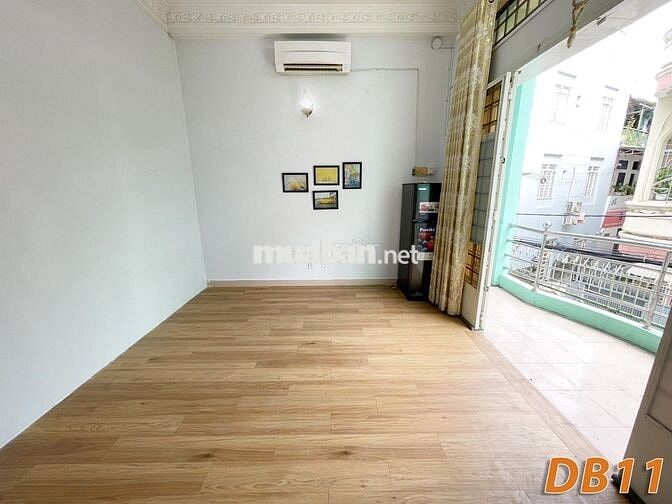 PHÒNG NỘI THẤT GIÁ RẺ CẠNH SÂN BAY