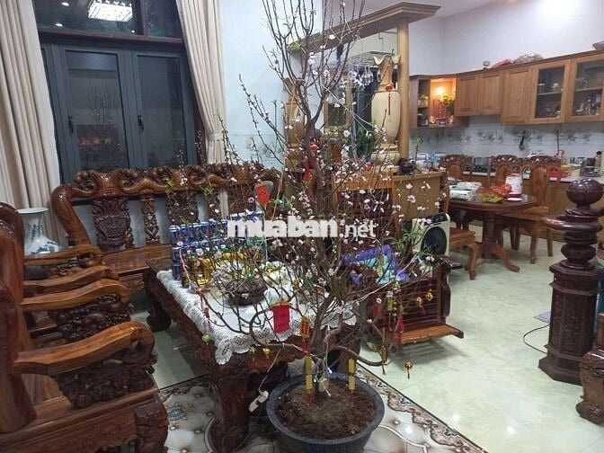 nhà 1 trêt.1 lầu 1 tum lô góc.thổ cư 100%