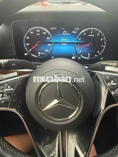 E200 Exclusive -model 2022