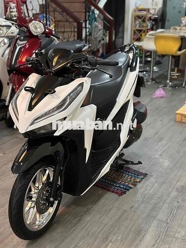 Vario 150 trắng đen mâm cnc máy rin nợ xấu đưa 12t