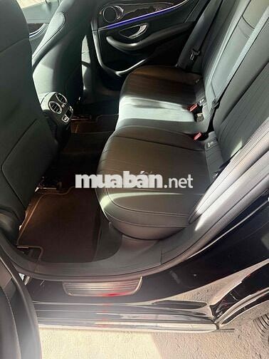 E200 Exclusive -model 2022
