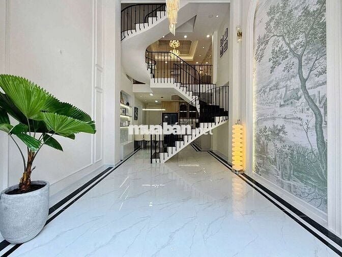 CÔ BẢY BÁN NHÀ NẰM TRÊN MT ĐẶNG VĂN NGỮ , PHÚ NHUẬN-5TỶ790/ 5,1M X 10M