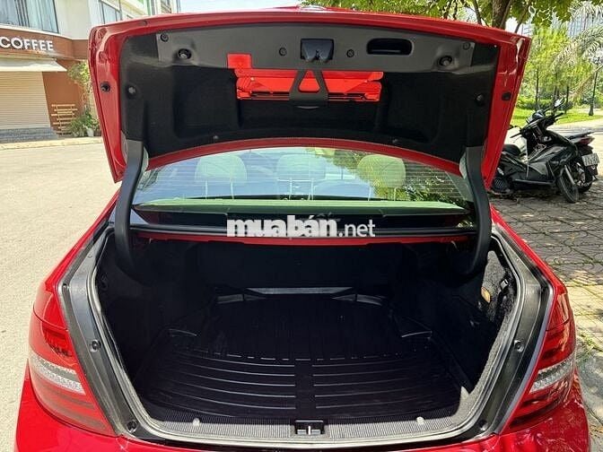 Mercedes Benz C Class 2012 C300 AMG siêu mới