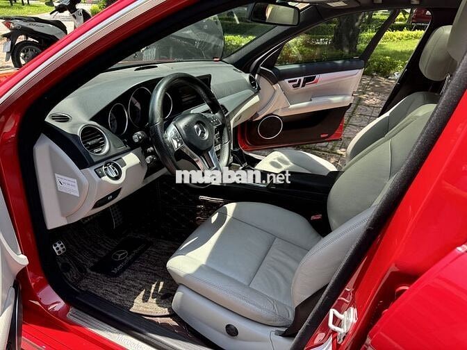 Mercedes Benz C Class 2012 C300 AMG siêu mới