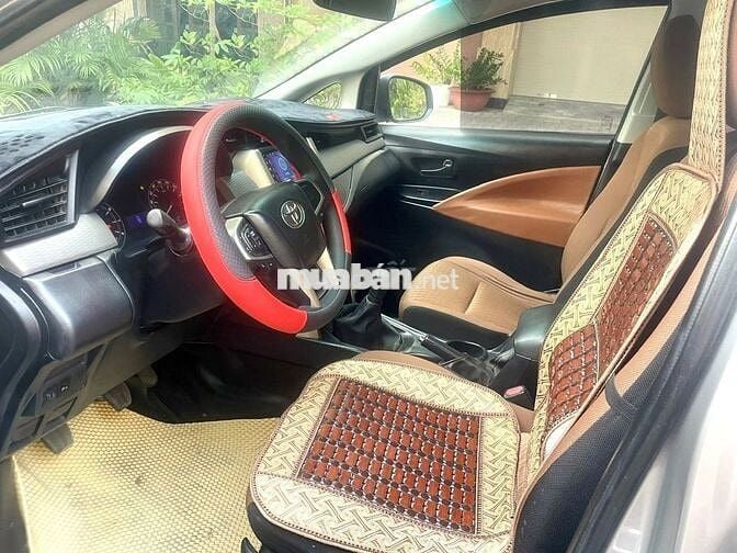Bán Toyota INNOVA 2020 E xe nhà không kinh doanh