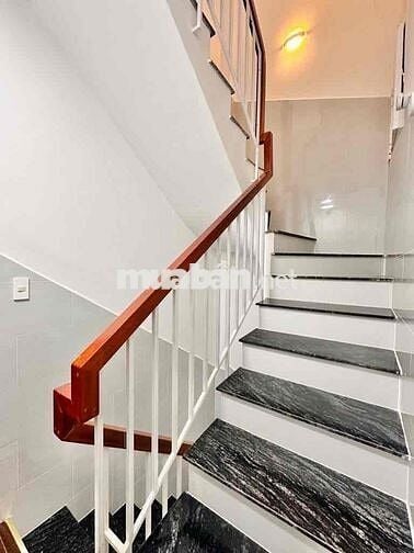 Bán Nhà Hẻm Xe Hơi Huỳnh Văn Bánh, Hẻm Đẹp và Dân Trí