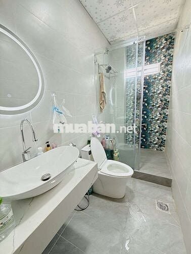 HẺM XE HƠI - 90m2- 4 Tầng - Ngay Nguyễn Văn Đậu