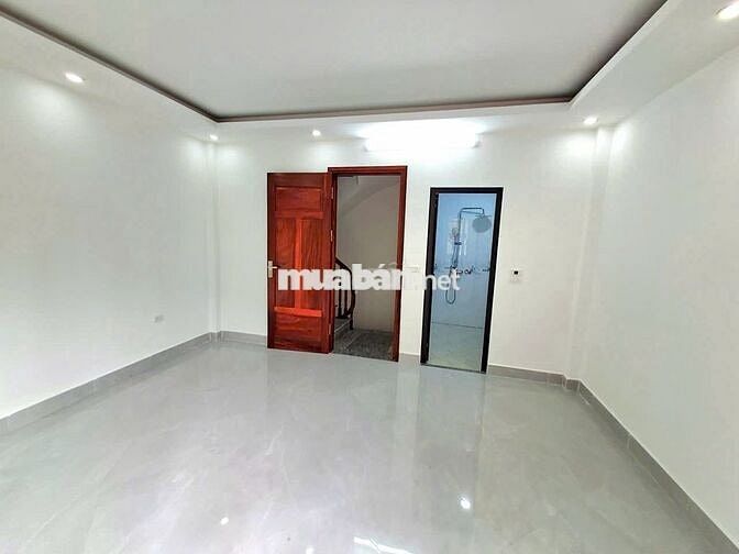 6.15 TỶ-5 TẦNG MỚI-SÁT Ô TÔ-DƯƠNG VĂN BÉ-TÂN KHAI