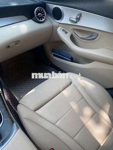 Công ty cần bán C180 AMG sx 2021 mới 98%