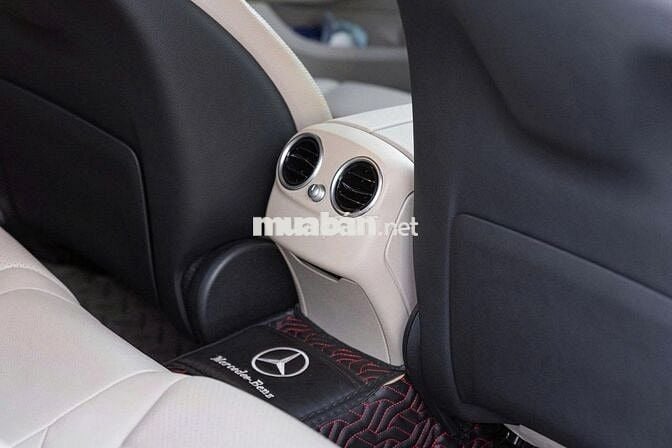 Công ty cần bán C180 AMG sx 2021 mới 98%