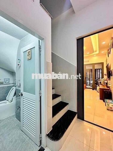 Bán Nhà Hẻm Xe Hơi Huỳnh Văn Bánh, Hẻm Đẹp và Dân Trí