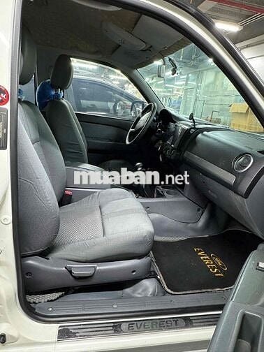 Ford Everest 2.5 MT 2015-CÁ NHÂN SỬ DỤNG