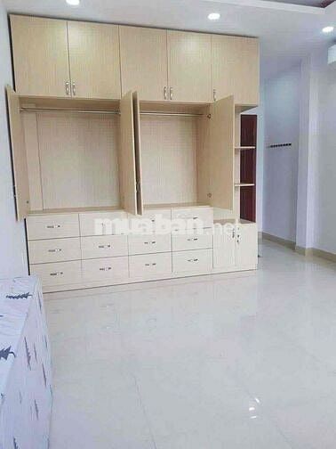 Nhà Phố Mặt Tiền 12m , Đường Qlo 13 , HBP