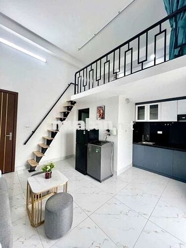 Căn Studio 35m2 Có gác xép. Full đồ ban công, máy giặt tại Cầu Giấy