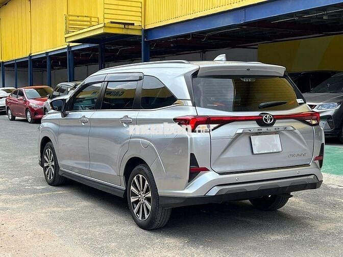 Toyota Veloz CVT