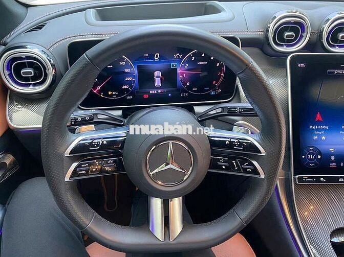 Mercedes Benz GLC 2024 300 4Matic - 1000 km