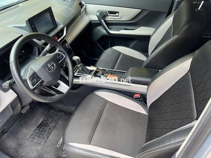 Toyota Veloz CVT