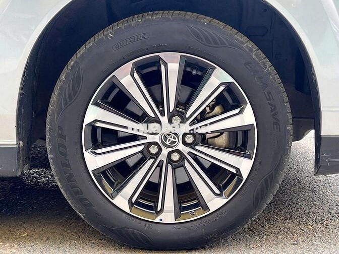 Toyota Veloz CVT