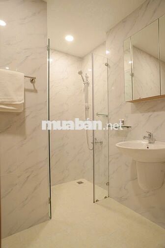 Siêu Căn Hộ Dịch Vụ 1 Phòng Ngủ Tách Bếp 40m2 Thoáng ở Cao Thắng, Q3