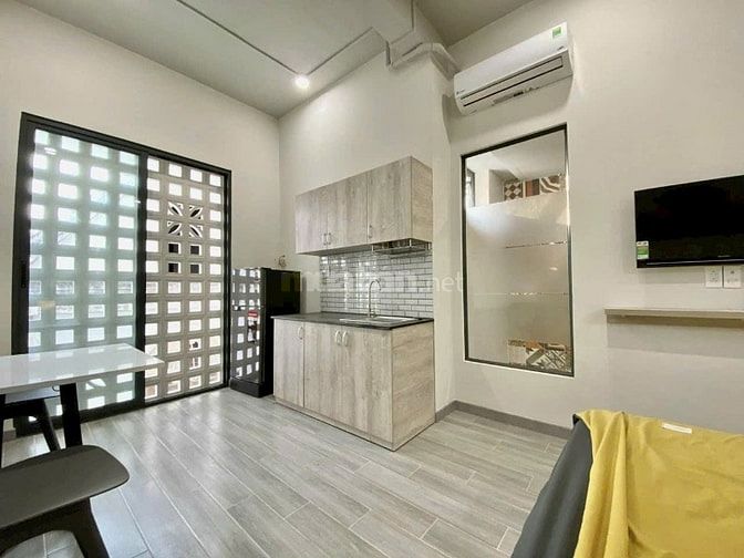  Bán CHDV ngay Hàng Xanh, 8 x 16m, 5 Tấm Giá 20 tỷ thương lượng
